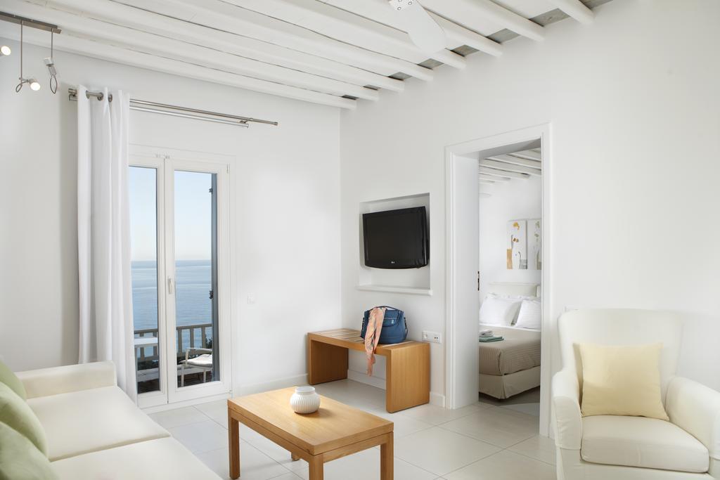 Selana Suites Chrisopigi  Bagian luar foto