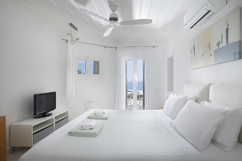 Selana Suites Chrisopigi  Bagian luar foto